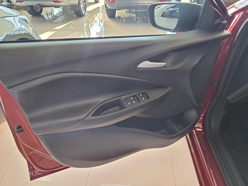 Chevrolet Onix Plus Plus 1.0 12V Tb Flex Aut. - foto 19