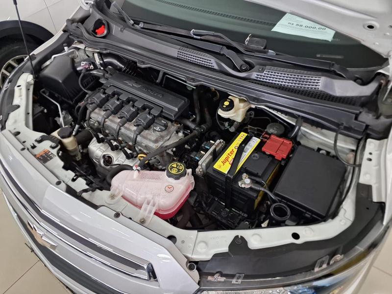 Chevrolet Onix 1 4mt LTZ - foto 7