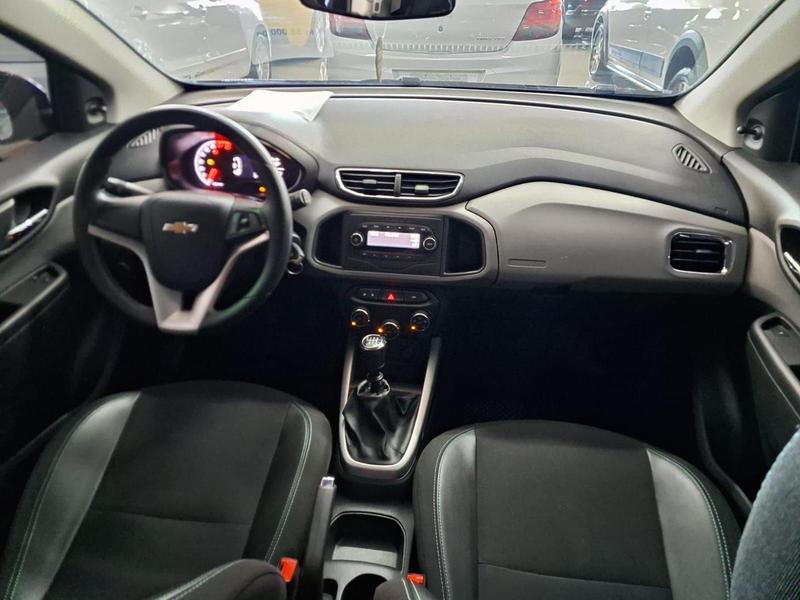 Chevrolet Onix Hatch LT 1.0 8V Flexpower 5P Mec. - foto 10