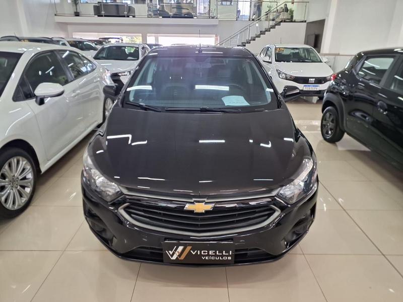 Chevrolet Onix Hatch LT 1.0 8V Flexpower 5P Mec. - foto 2