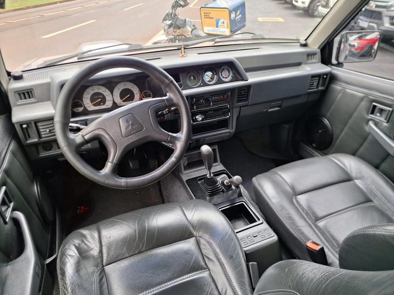 Mitsubishi L200 - foto 10