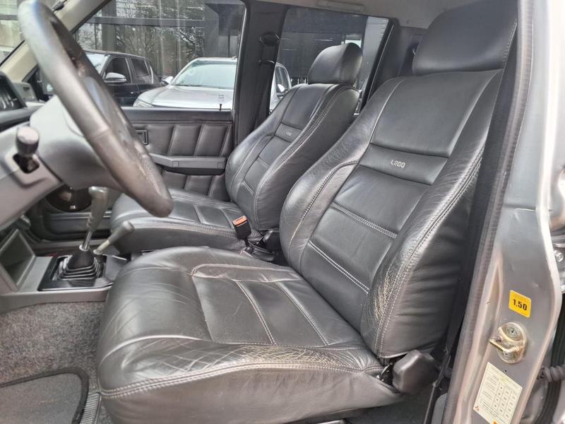 Mitsubishi L200 - foto 17