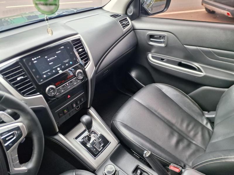 Mitsubishi Triton Sport Hpe S - foto 15