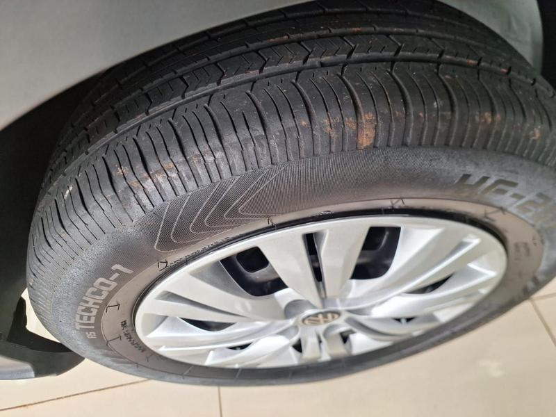 Volkswagen Saveiro Cs Rb MPI - foto 7