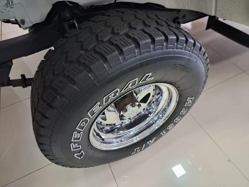 Ford Jeep - foto 8