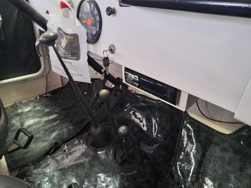 Ford Jeep - foto 11