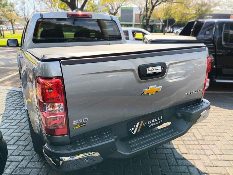 Chevrolet S10 Pick Up LT 2.8 TDI 4X4 Cd Diesel Automático - foto 6