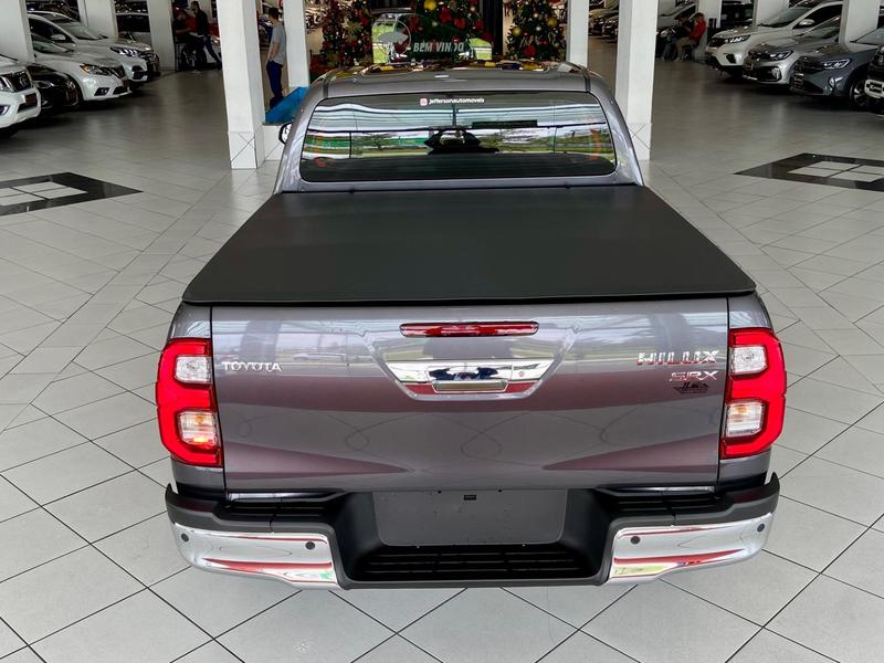 Toyota Hilux Cd Srx 4X4 28 TDI 16V Diesel Automático - foto 7