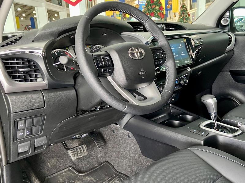 Toyota Hilux Cd Srx 4X4 28 TDI 16V Diesel Automático - foto 14