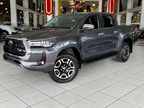 TOYOTA HILUX CD SRX 4X4 2.8 TDI 16V DIESEL AUT