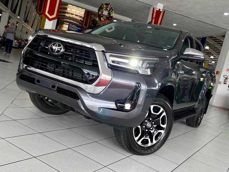 Toyota Hilux Cd Srx 4X4 28 TDI 16V Diesel Automático - foto 3