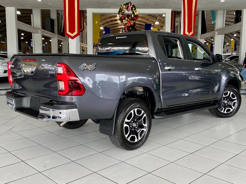 Toyota Hilux Cd Srx 4X4 28 TDI 16V Diesel Automático - foto 4