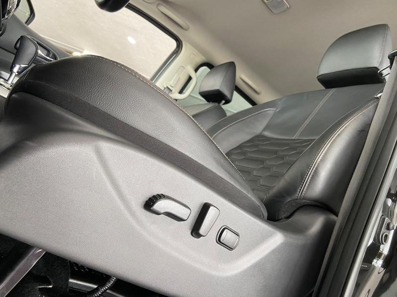 Nissan Frontier Xe Cd 4X4 23 Bi Tb Automático - foto 11