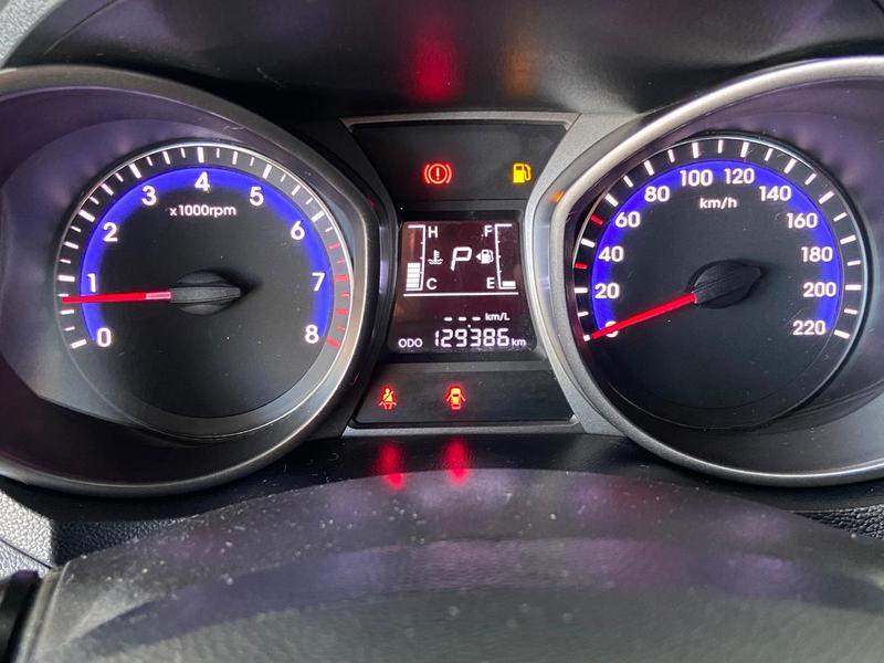 Hyundai HB20S Comfort Plus 1.6 16V Flex Automático - foto 19