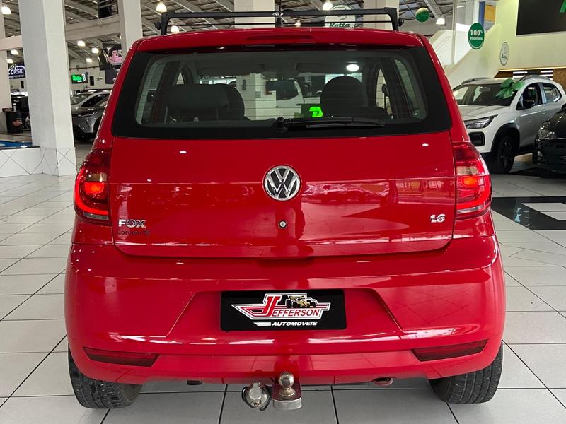 Volkswagen Fox 1.6 Mi 8V Total Flex 4P - foto 5