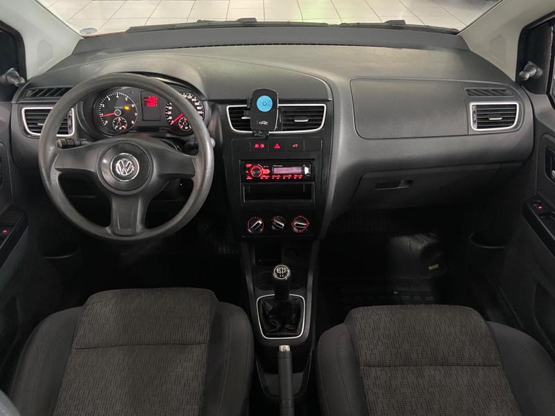 Volkswagen Fox 1.6 Mi 8V Total Flex 4P - foto 11