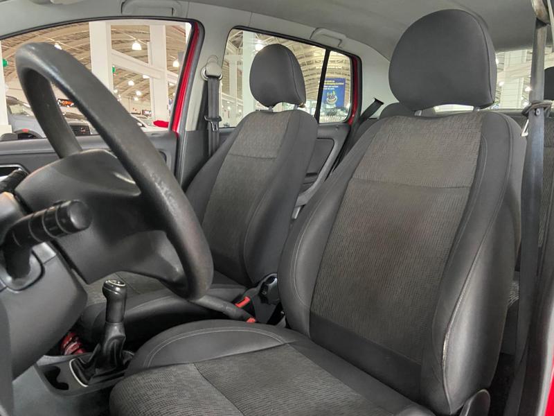 Volkswagen Fox 1.6 Mi 8V Total Flex 4P - foto 8