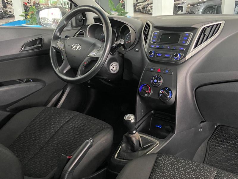 Hyundai HB20 Unique 1.0 Flex 12V Mec - foto 13