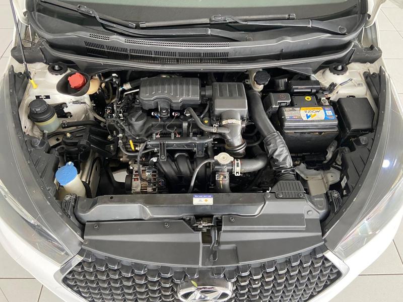 Hyundai HB20 Unique 1.0 Flex 12V Mec - foto 8