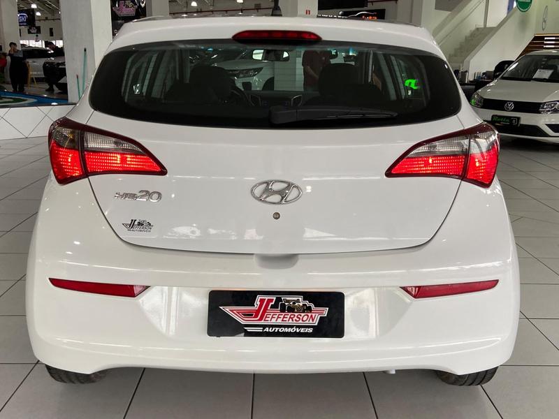 Hyundai HB20 Unique 1.0 Flex 12V Mec - foto 5