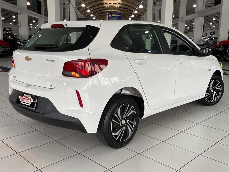 Chevrolet Onix Hatch LT 1.0 12V Tb Flex 5P Automático - foto 4