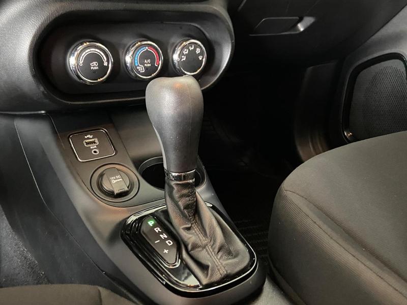 Fiat Toro Freedom 1.8 16V Flex Automático - foto 20
