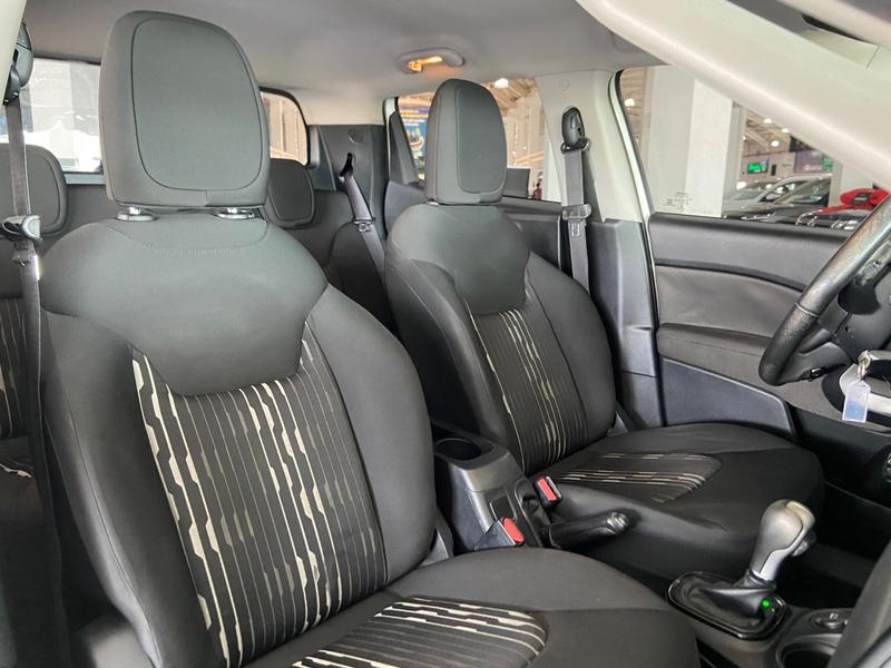 Fiat Toro Freedom 1.8 16V Flex Automático - foto 12