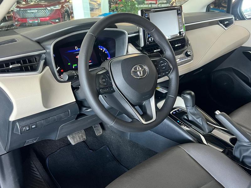 Toyota Corolla Altis Premium Hybrid 1.8 Flex Automático - foto 10