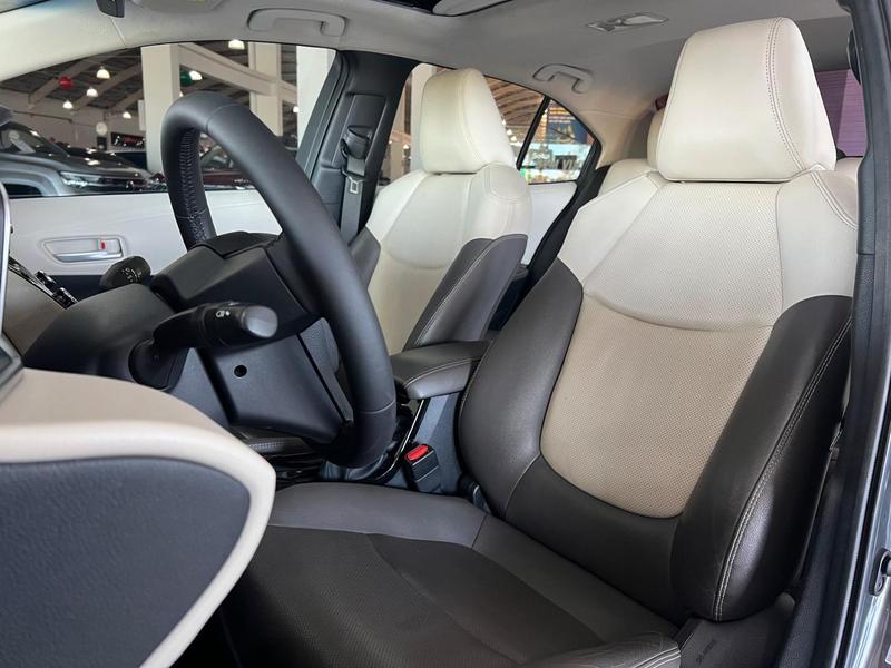 Toyota Corolla Altis Premium Hybrid 1.8 Flex Automático - foto 11