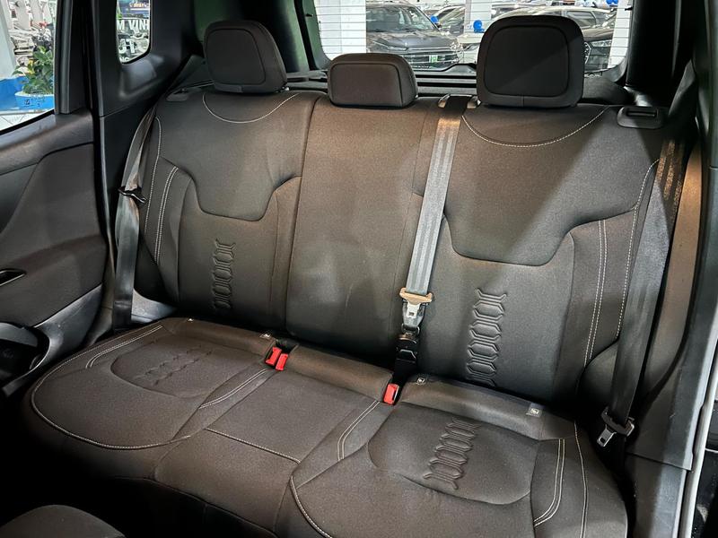 Jeep Renegade Sport T270 13 Tb 4X2 Flex Automático - foto 12