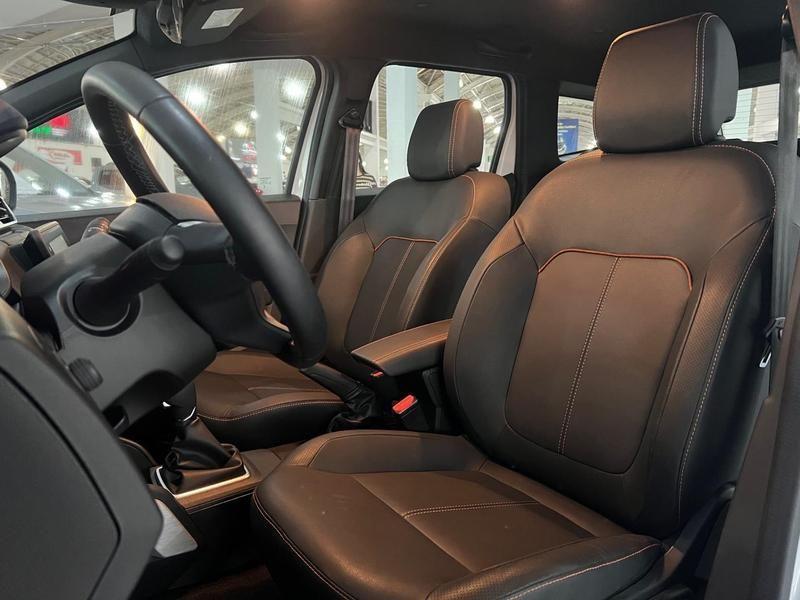 Renault Duster Iconic Plus 13 Tb 16V Flex Automático - foto 7