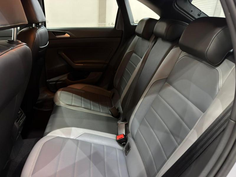 Volkswagen Nivus Highline 1.0 200 TSI Flex Aut. - foto 13