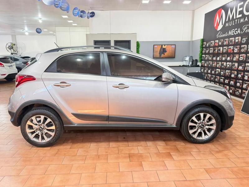 Hyundai HB20X Style 1.6 Flex 16V Mec. - foto 6