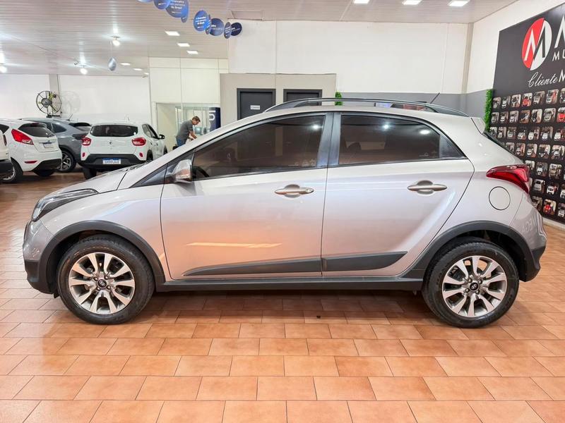 Hyundai HB20X Style 1.6 Flex 16V Mec. - foto 5