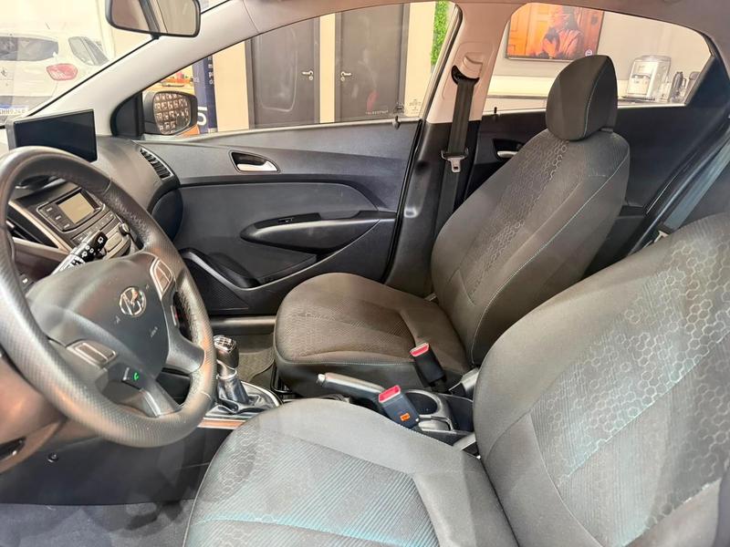 Hyundai HB20X Style 1.6 Flex 16V Mec. - foto 11
