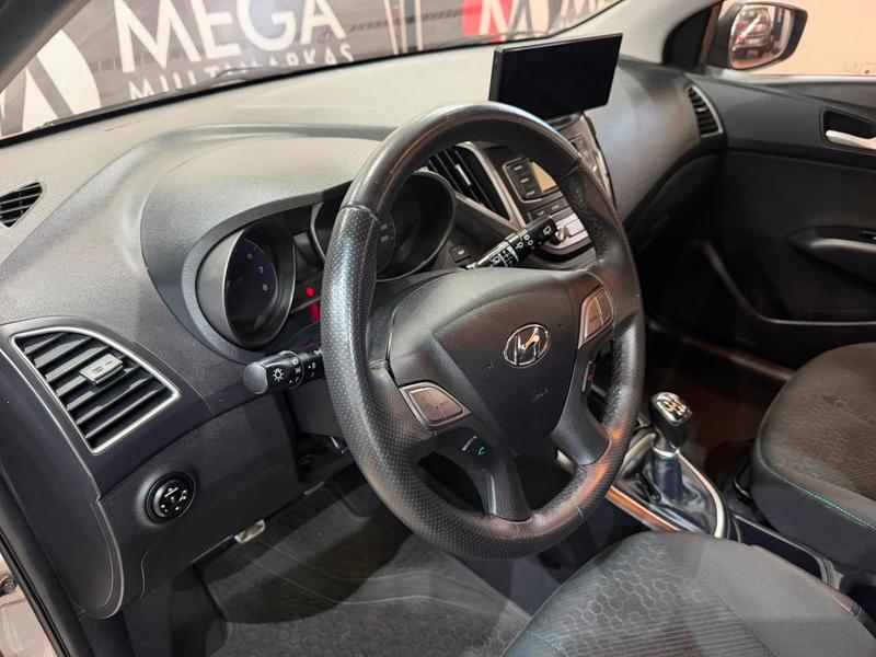 Hyundai HB20X Style 1.6 Flex 16V Mec. - foto 12
