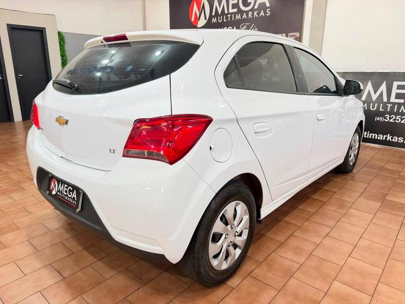 Chevrolet Onix Hatch LT 1.0 8V Flexpower 5P Mec. - foto 16