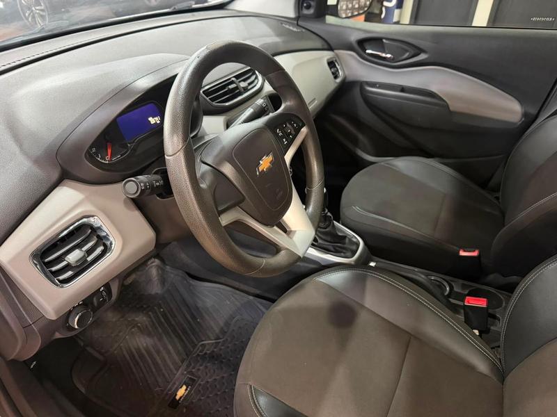 Chevrolet Onix Hatch LT 1.0 8V Flexpower 5P Mec. - foto 9