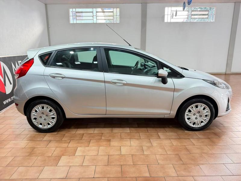 Ford Fiesta 1.6 Se Hatch 16V Flex 4P Manual - foto 14