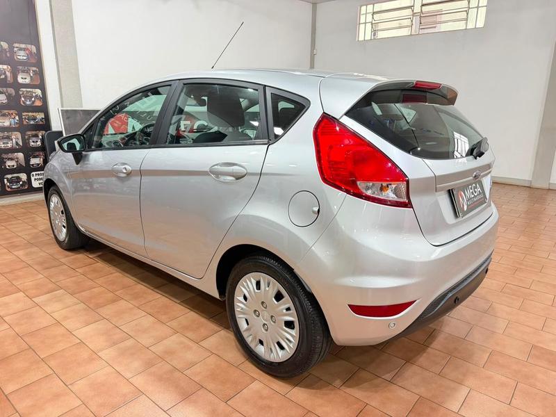 Ford Fiesta 1.6 Se Hatch 16V Flex 4P Manual - foto 2