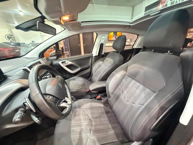 Peugeot 208 Griffe 1.6 Flex 16V 5P Aut. - foto 12