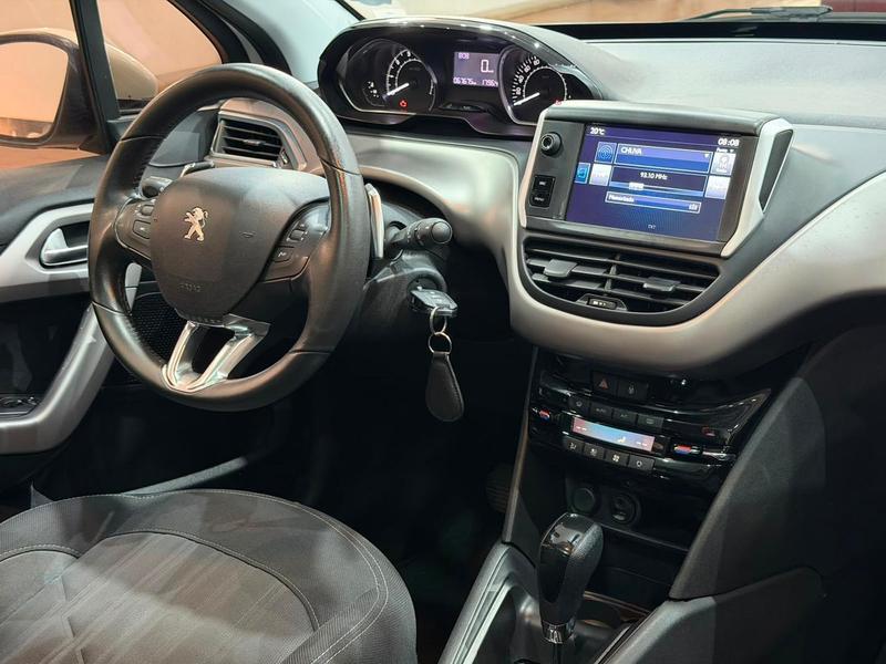 Peugeot 208 Griffe 1.6 Flex 16V 5P Aut. - foto 7