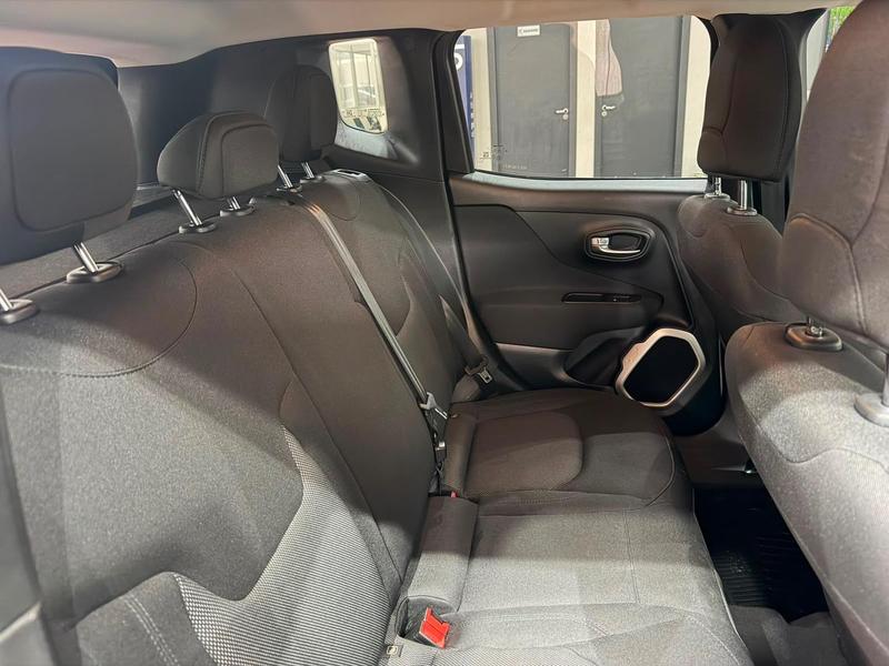 Jeep Renegade Sport 1.8 4X2 Flex 16V Aut. - foto 13
