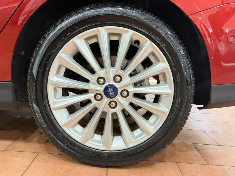 Ford Focus Bordô - foto 16