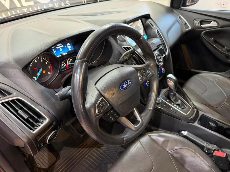 Ford Focus Bordô - foto 15