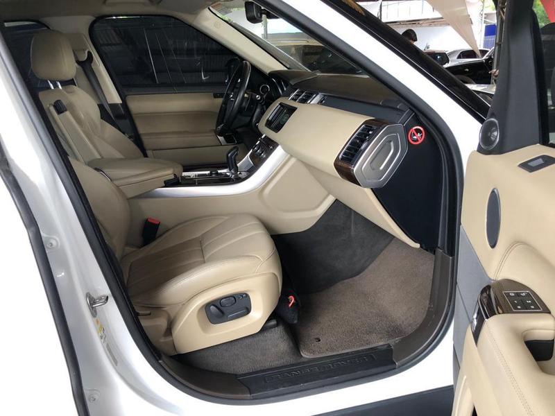 Land Rover Range Rover Velar P300 R Dynamic Se - foto 11