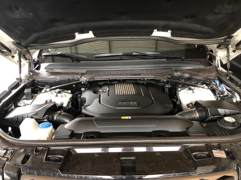 Land Rover Range Rover Velar P300 R Dynamic Se - foto 13