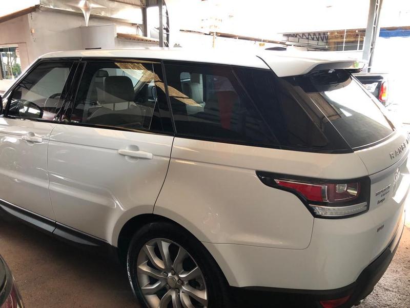 Land Rover Range Rover Velar P300 R Dynamic Se - foto 2