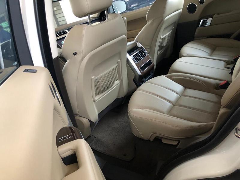Land Rover Range Rover Velar P300 R Dynamic Se - foto 9
