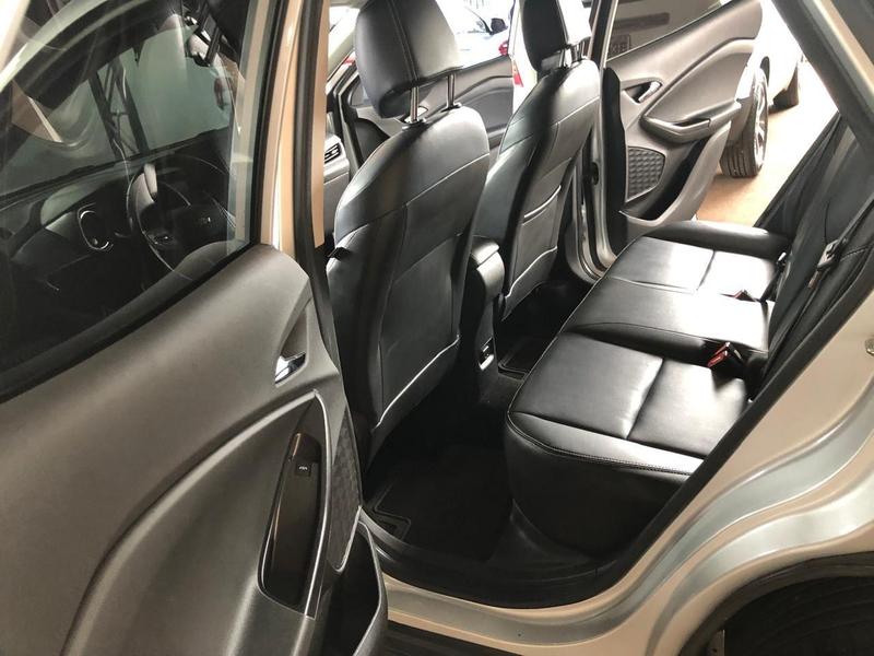 Chevrolet Tracker Premier 1.0 Turbo 12V Flex Automático - foto 11